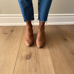 Sock Booties. Size 5.